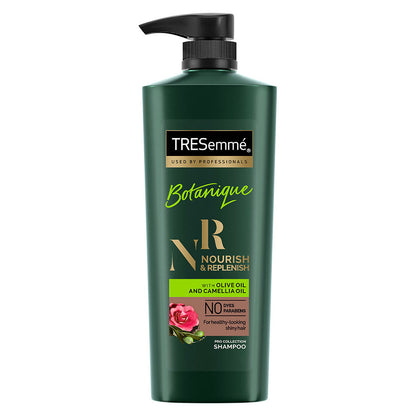 TRESemmé Nourish and Replenish Shampoo - 580ml